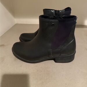 Bogs Women’s Snow Boots - Size 7